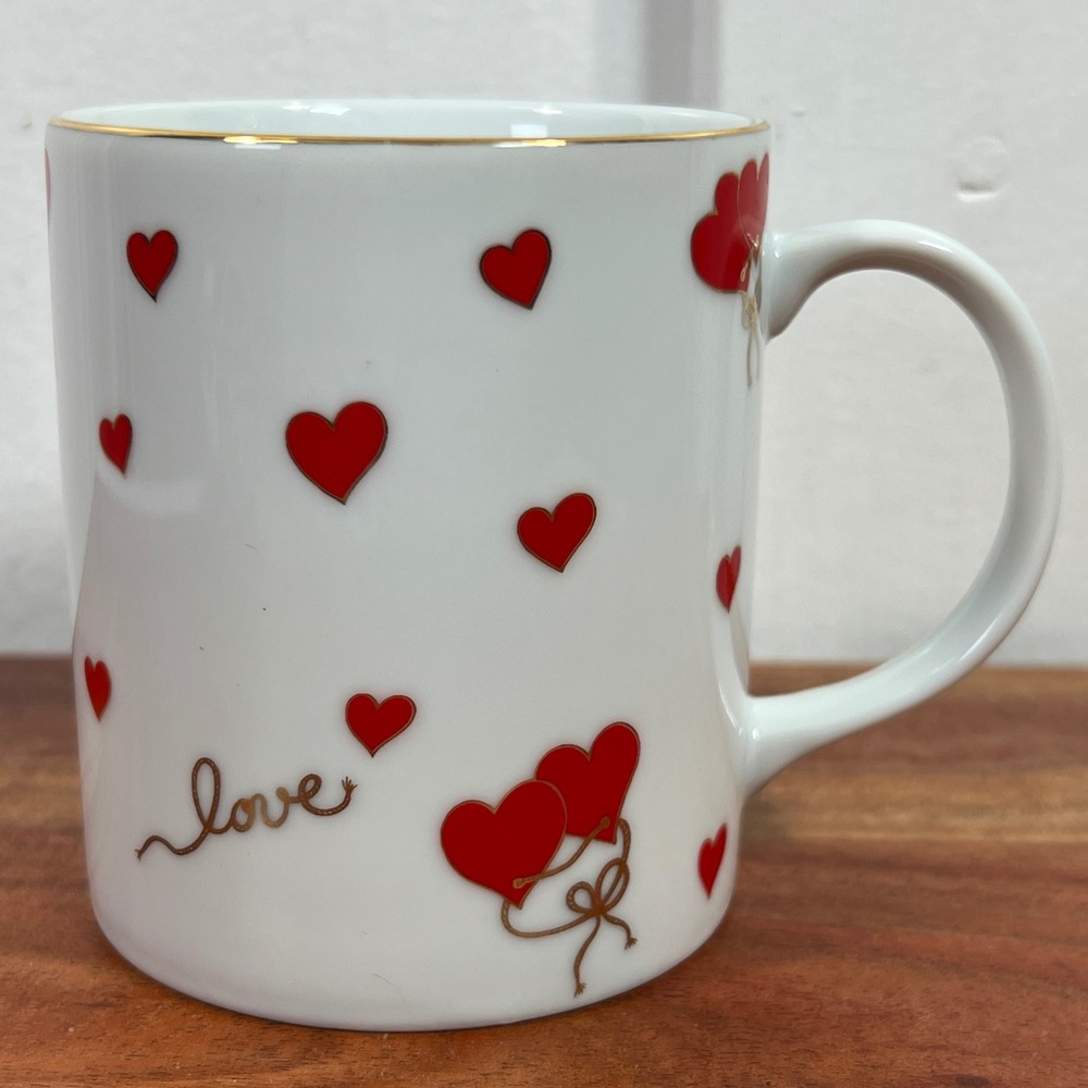 Lefton China 1986 Vintage Heart Love Coffee Mug Gold Rim Japan 05849 White Red